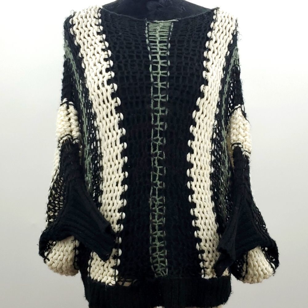 Lumiere Loose Knit Bat Wing Sleeve Sweater. - Picture 1 of 17